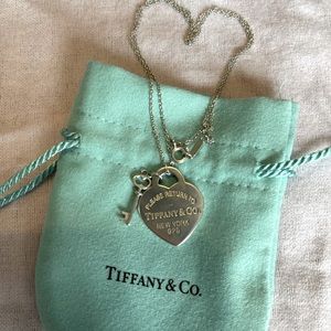 Tiffany & Co. return to Tiffany’s Heart and key necklace